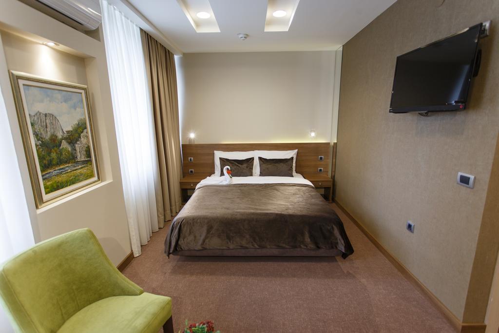 Hotel Крагуевац Номер фото