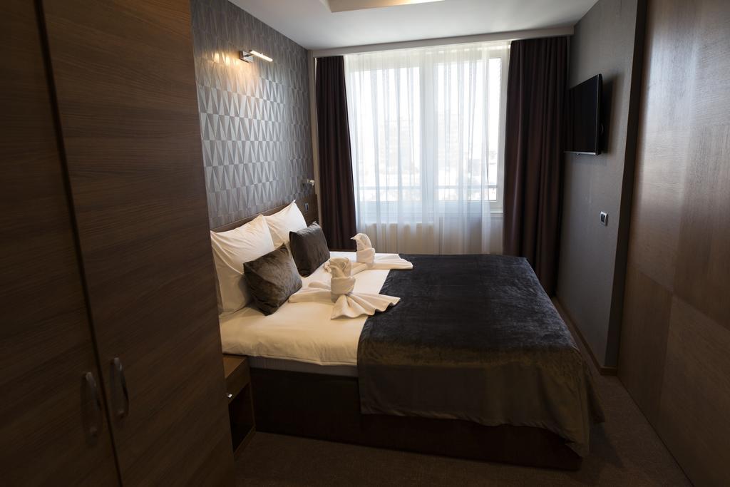 Hotel Крагуевац Экстерьер фото