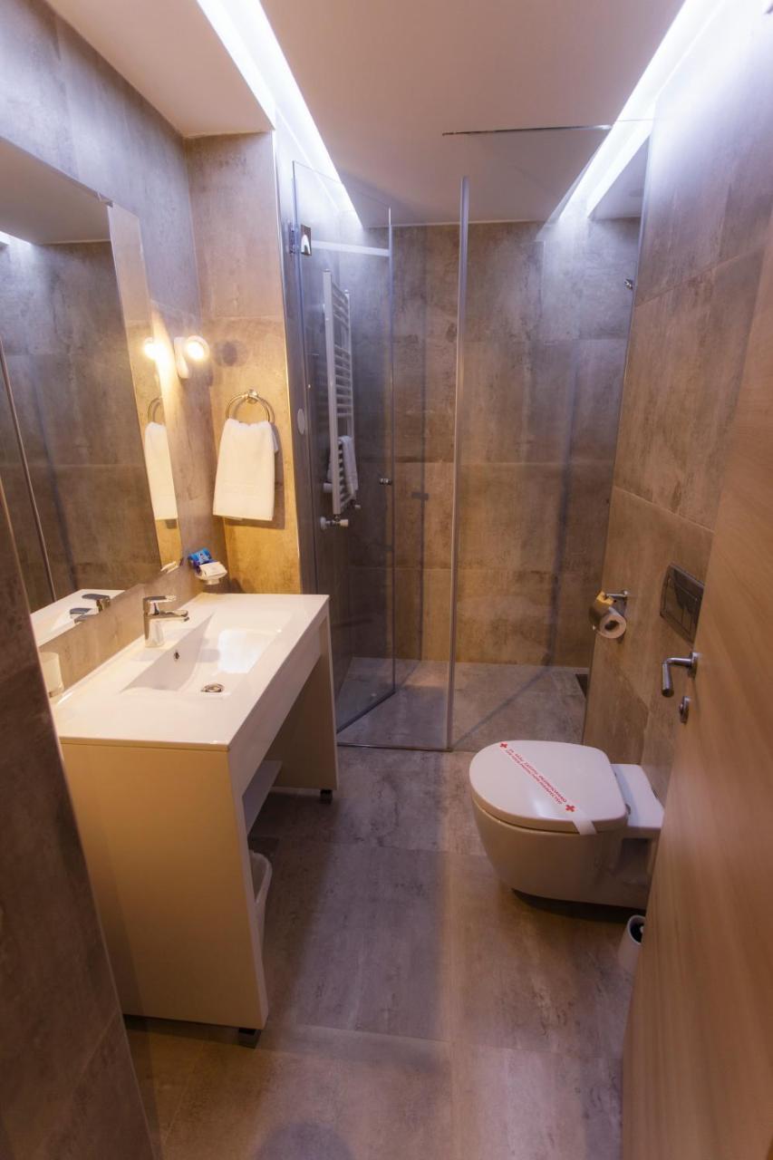Hotel Крагуевац Экстерьер фото