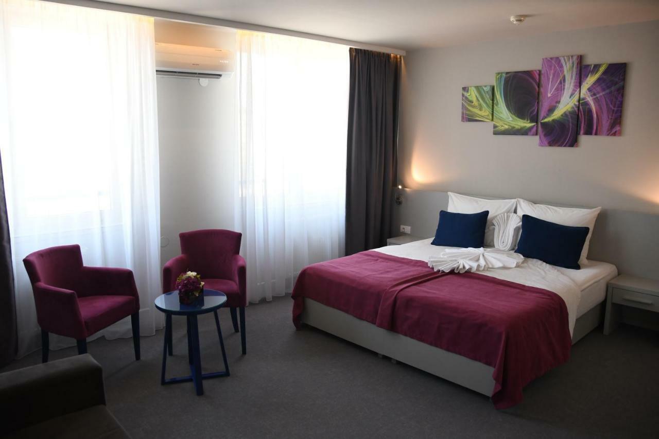 Hotel Крагуевац Экстерьер фото